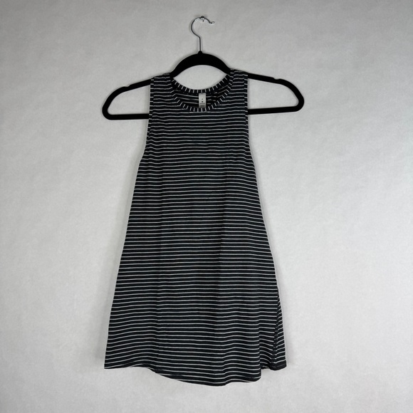 LULULEMON All Tied Up Tank - Modern Stripe Heathered Black White - W1BX7S - Sz 4 - Picture 7 of 11
